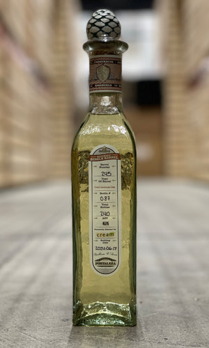 
                  
                    Load image into Gallery viewer, Fortaleza - &amp;#39;Single Barrel&amp;#39; Barrel 245, 3 month aged Tequila Reposado Jalisco Mexico 2024
                  
                