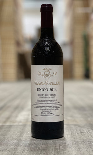 
                  
                    Load image into Gallery viewer, Vega Sicilia Unico Gran Reserva, Ribera del Duero, Spain 2014
                  
                