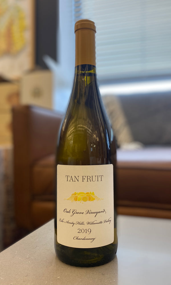 Tan Fruit Oak Grove Vineyard Chardonnay Eola-Amity Hills, USA 2019